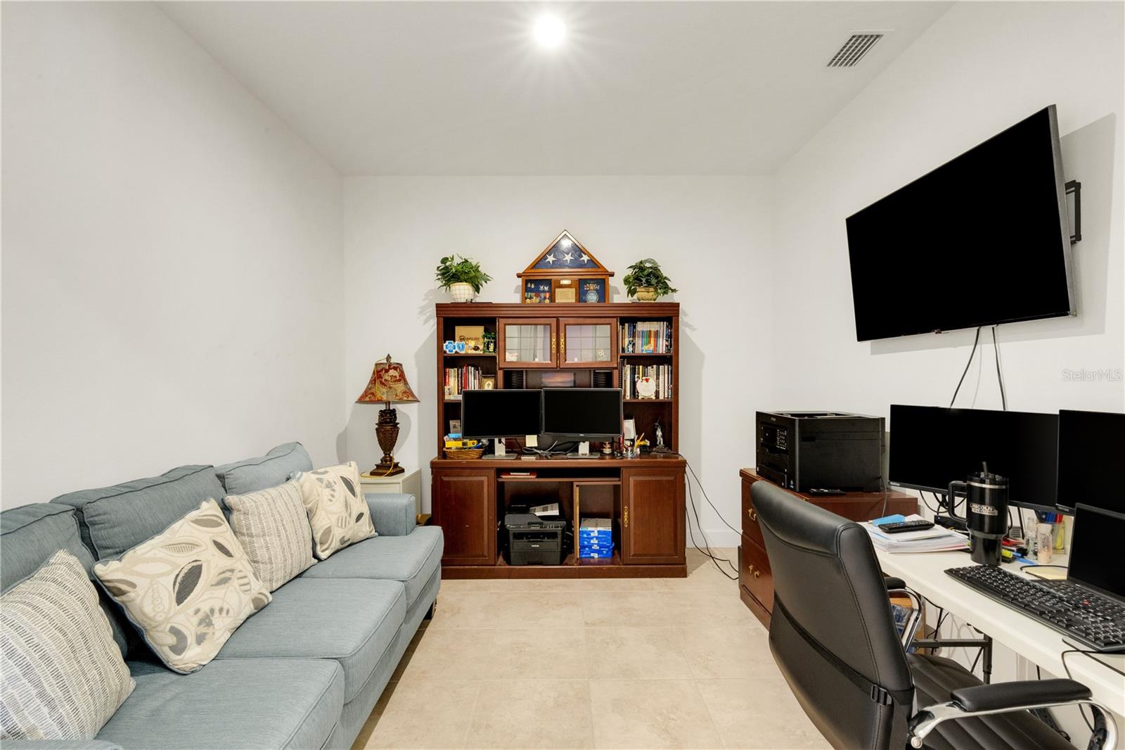 ARTISAN LAKES ESPLANADE PH IV SUBPH A, B, - Residential