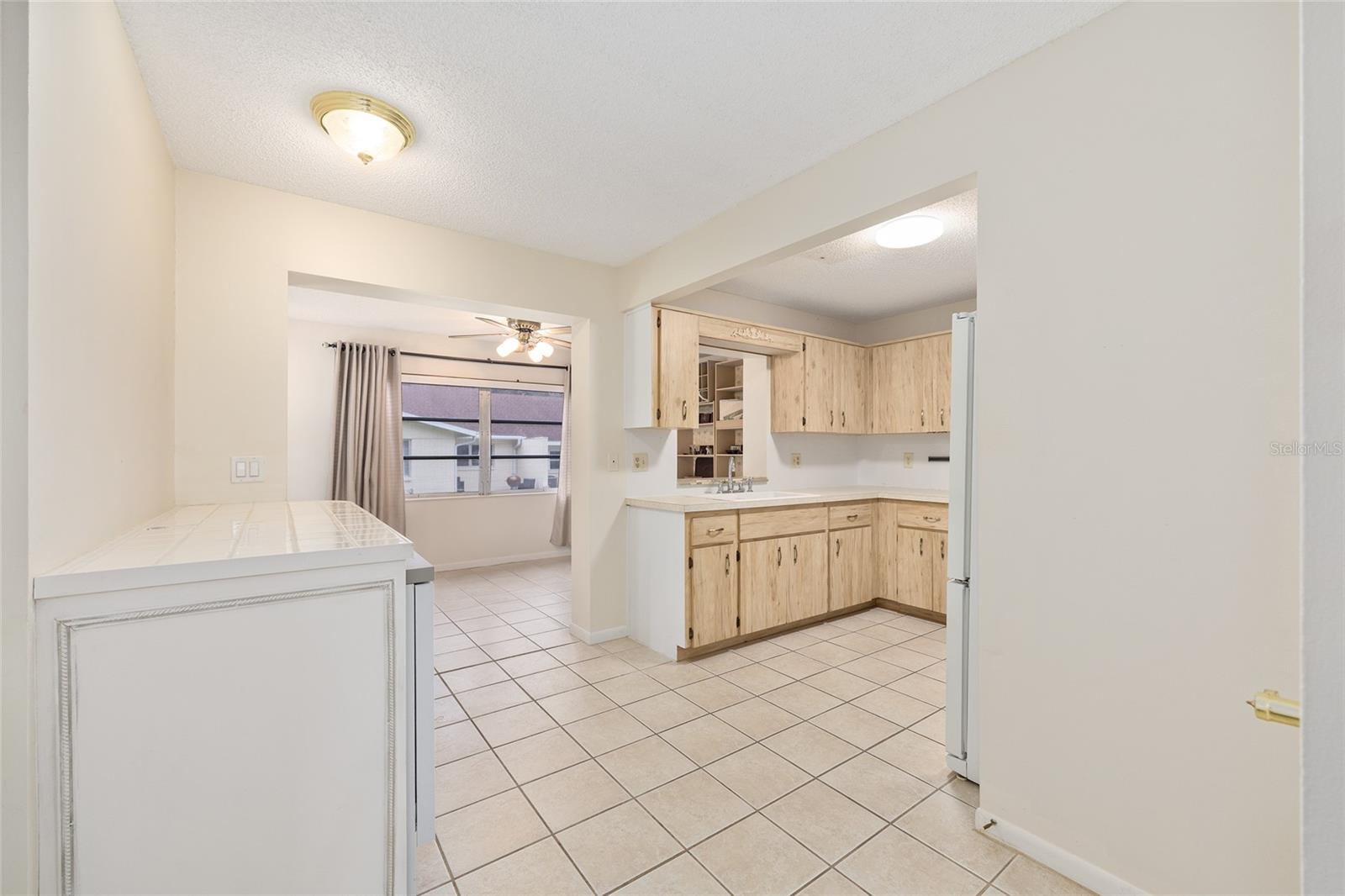 ON TOP OF THE WORLD - Residential