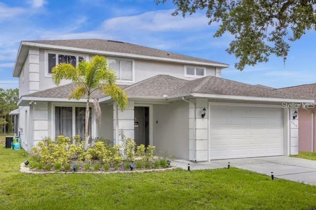 Photo of 2912 Sunset Lakes Boulevard, Kissimmee, FL 34747 (MLS # O6385139)