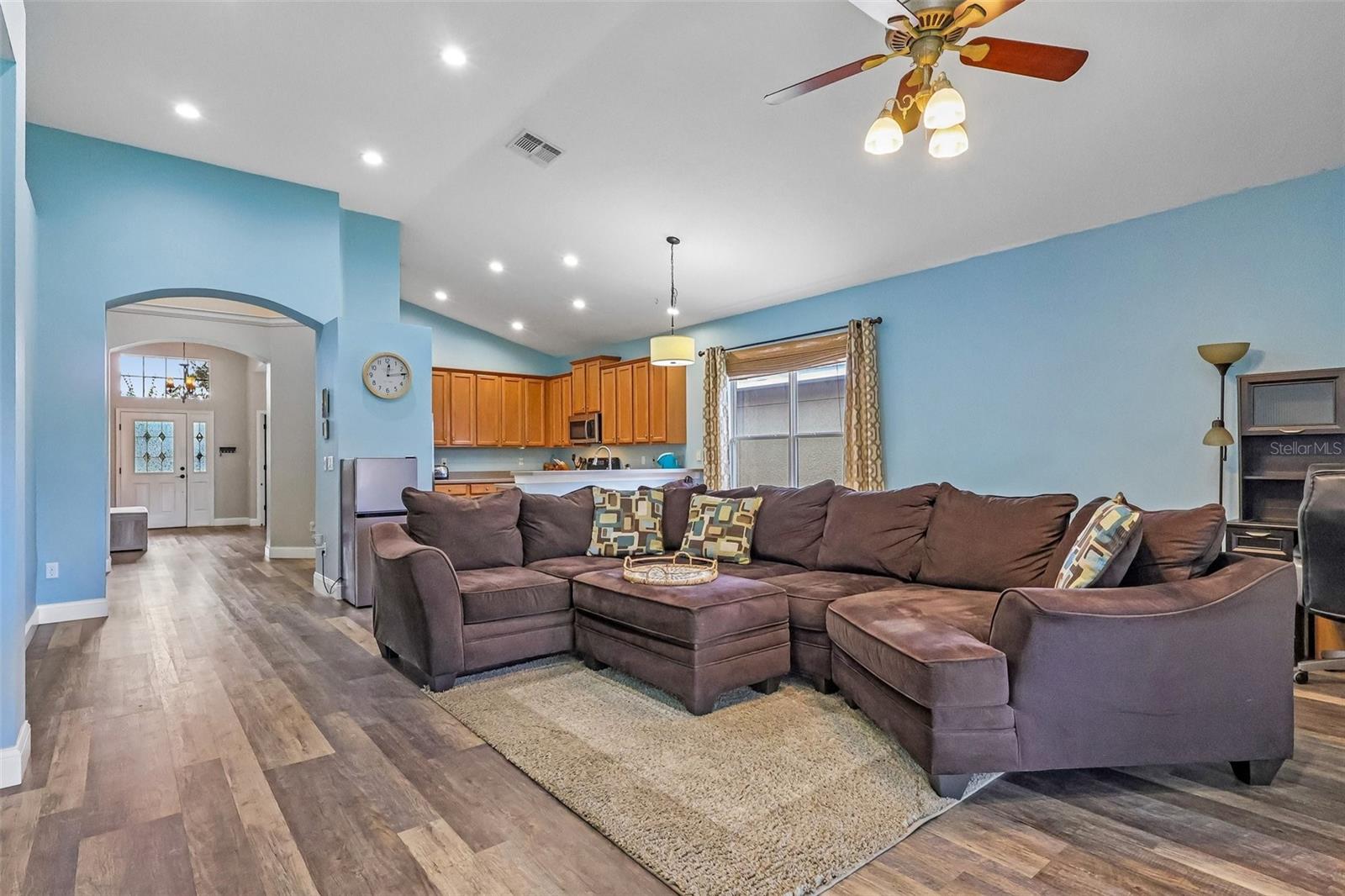 OREGON TRACE - Residential