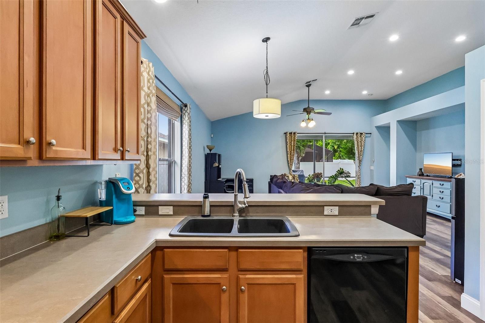 OREGON TRACE - Residential