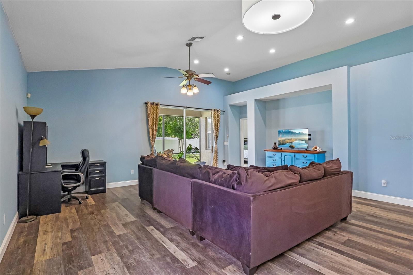 OREGON TRACE - Residential
