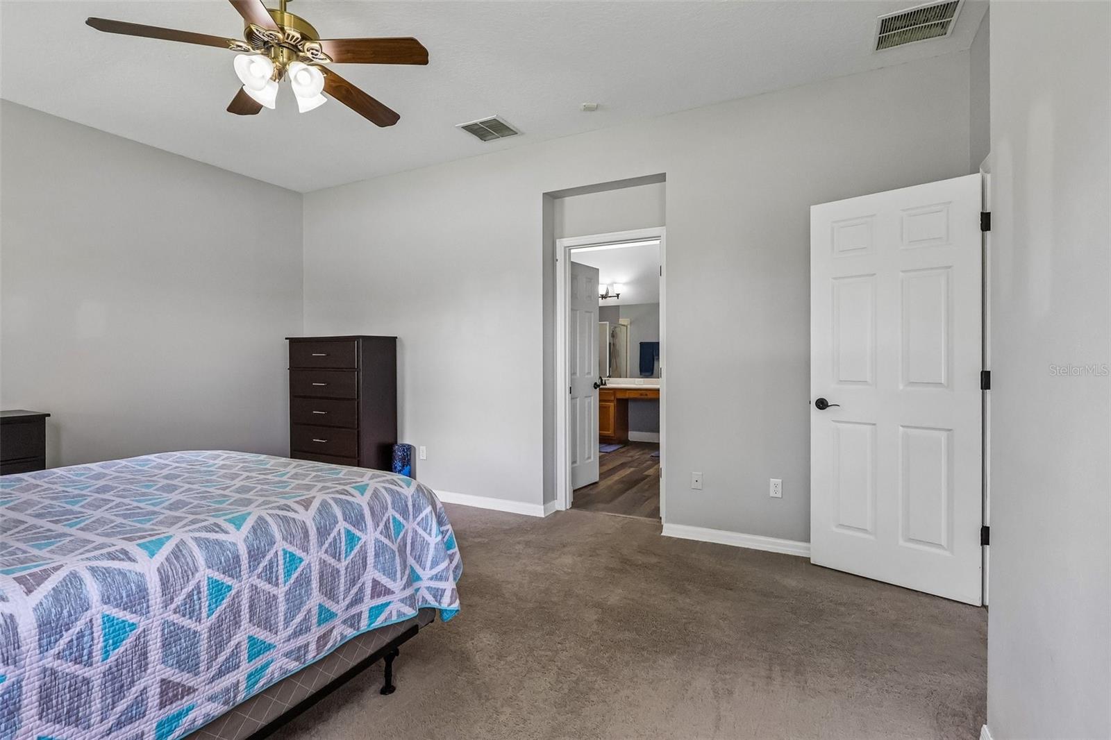 OREGON TRACE - Residential