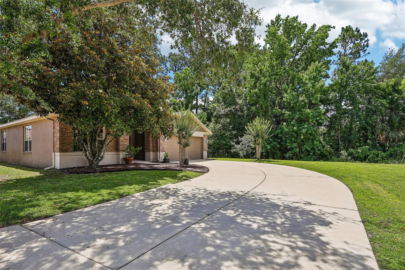 OREGON TRACE - Residential