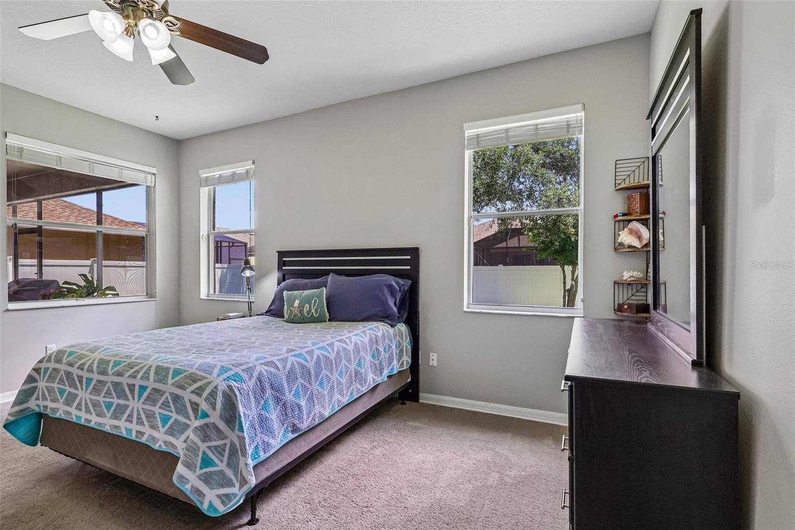 OREGON TRACE - Residential