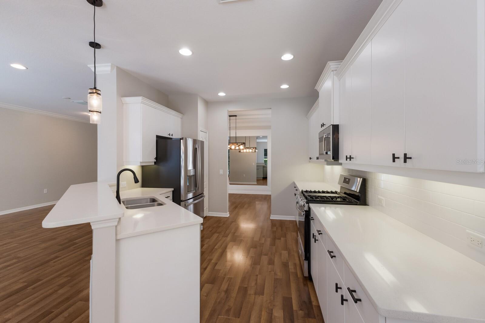 CENTRAL PARK PH B-1 - Residential