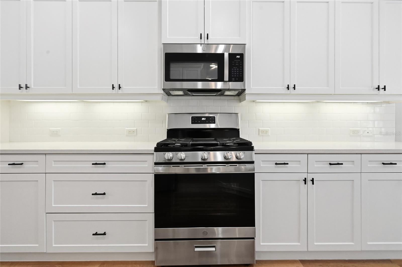 CENTRAL PARK PH B-1 - Residential