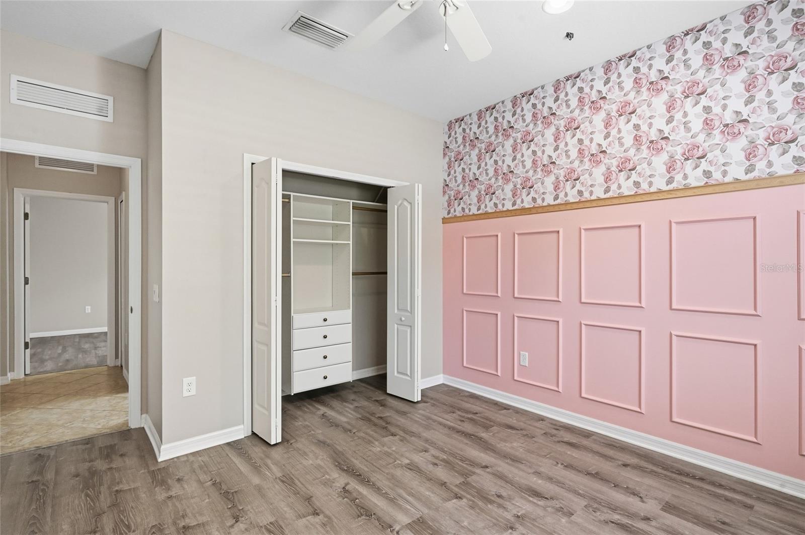 CENTRAL PARK PH B-1 - Residential