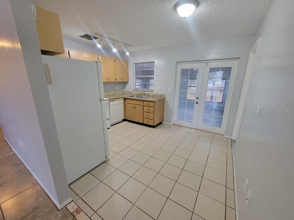 VENICE ESTATES SUB - Residential