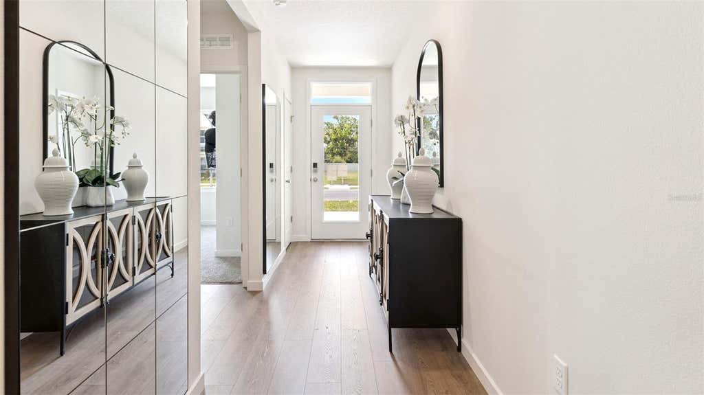 Photo of 1523 Beechmont Drive, Kissimmee, FL 34744 (MLS # O6433588)