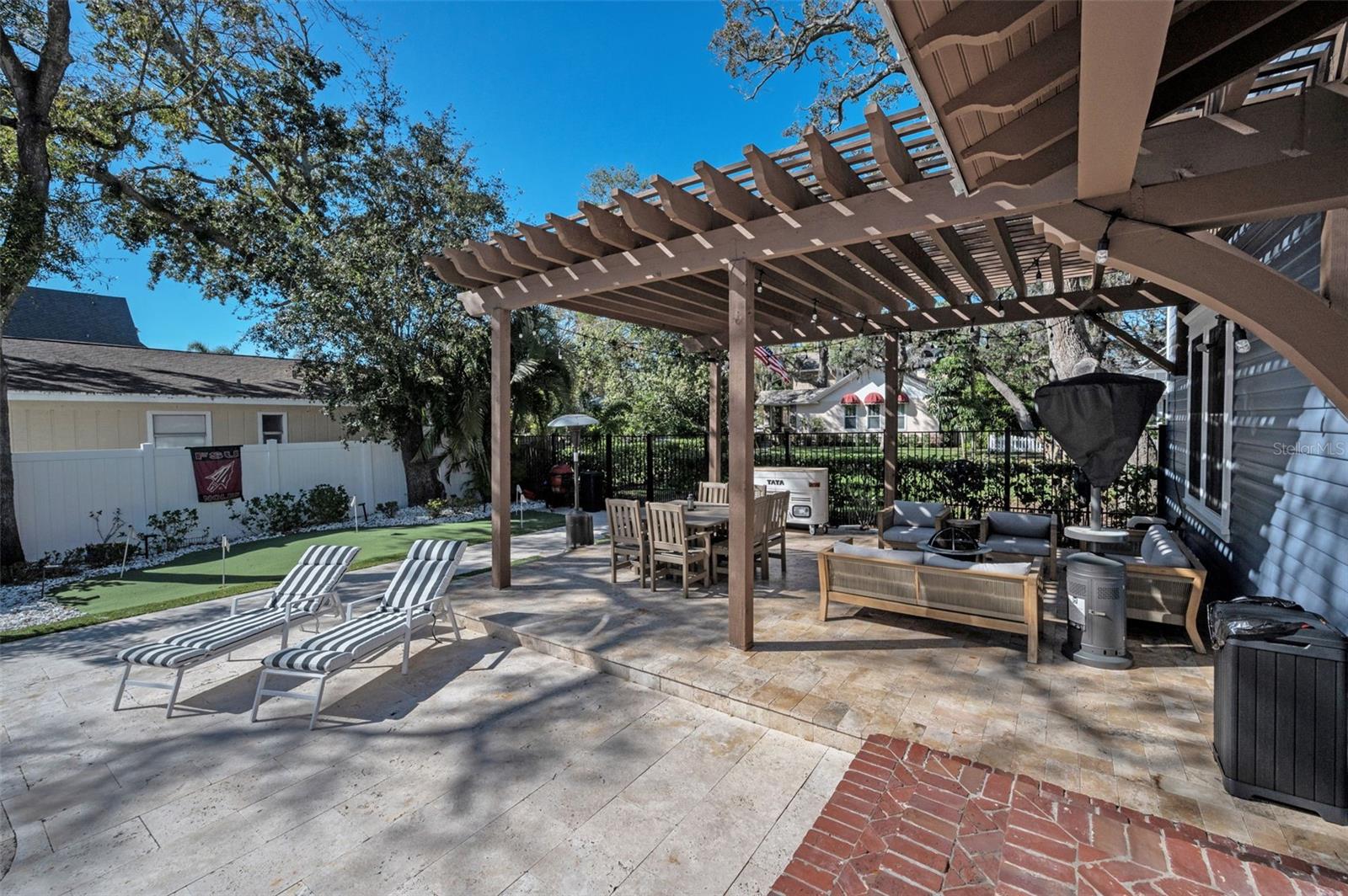 DUNALTA - Residential