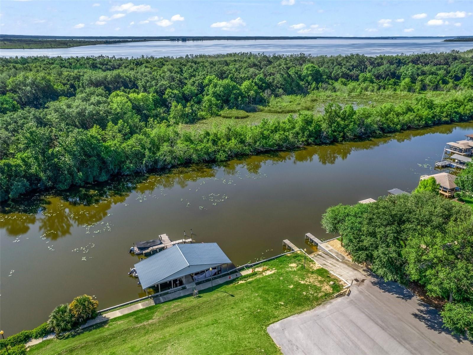 HARBOR HILLS PH III SUB - Residential