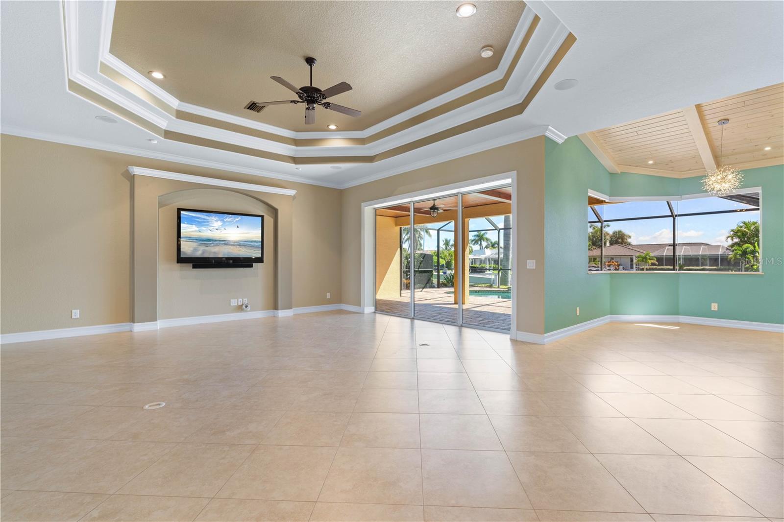 PUNTA GORDA ISLES SEC 04 - Residential