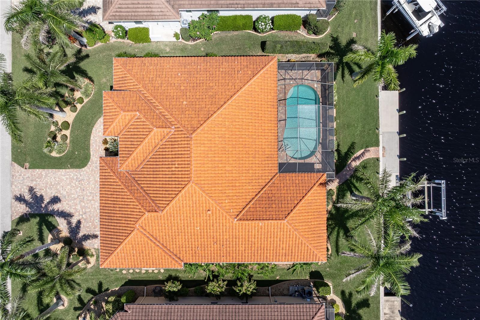 PUNTA GORDA ISLES SEC 04 - Residential