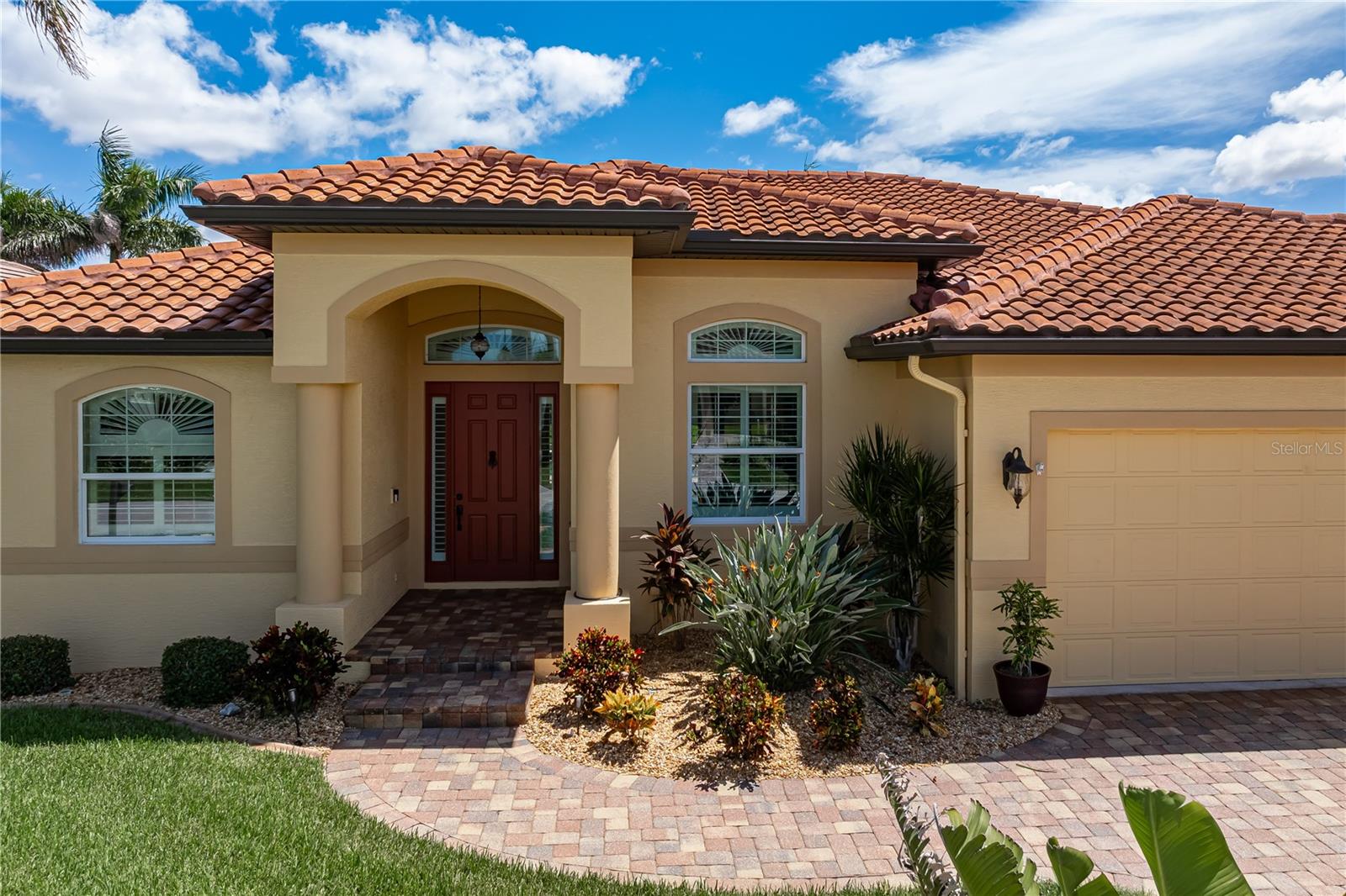PUNTA GORDA ISLES SEC 04 - Residential