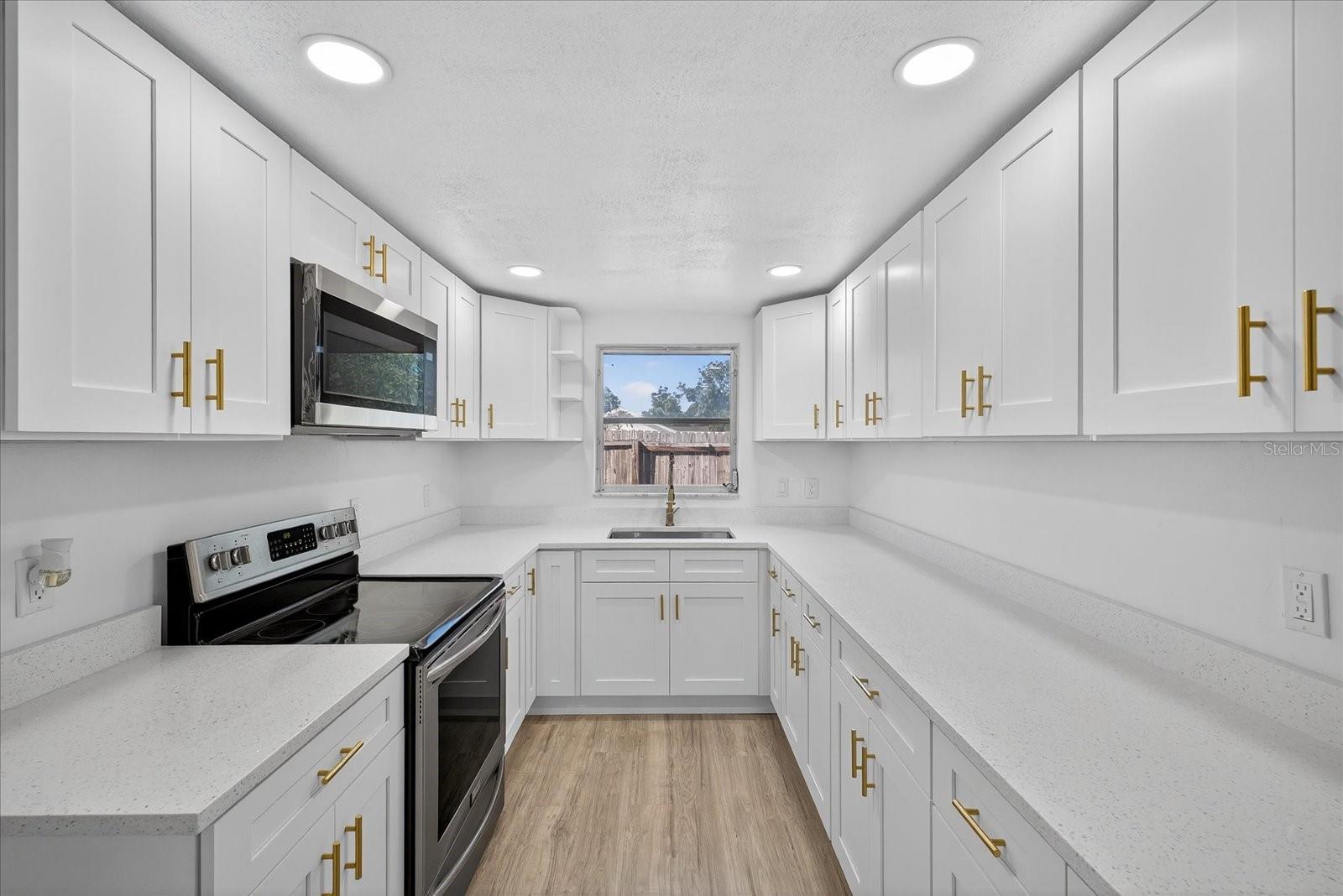 SAN CLEMENTE EAST - Residential