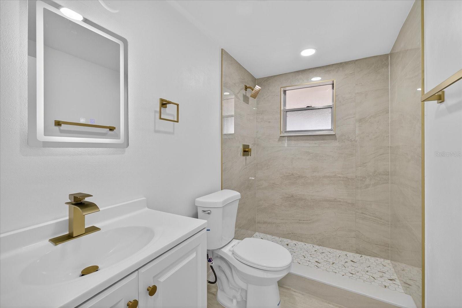 SAN CLEMENTE EAST - Residential