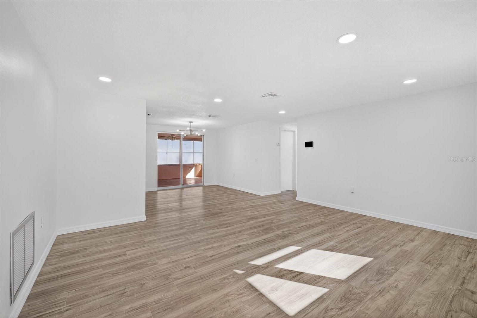 SAN CLEMENTE EAST - Residential