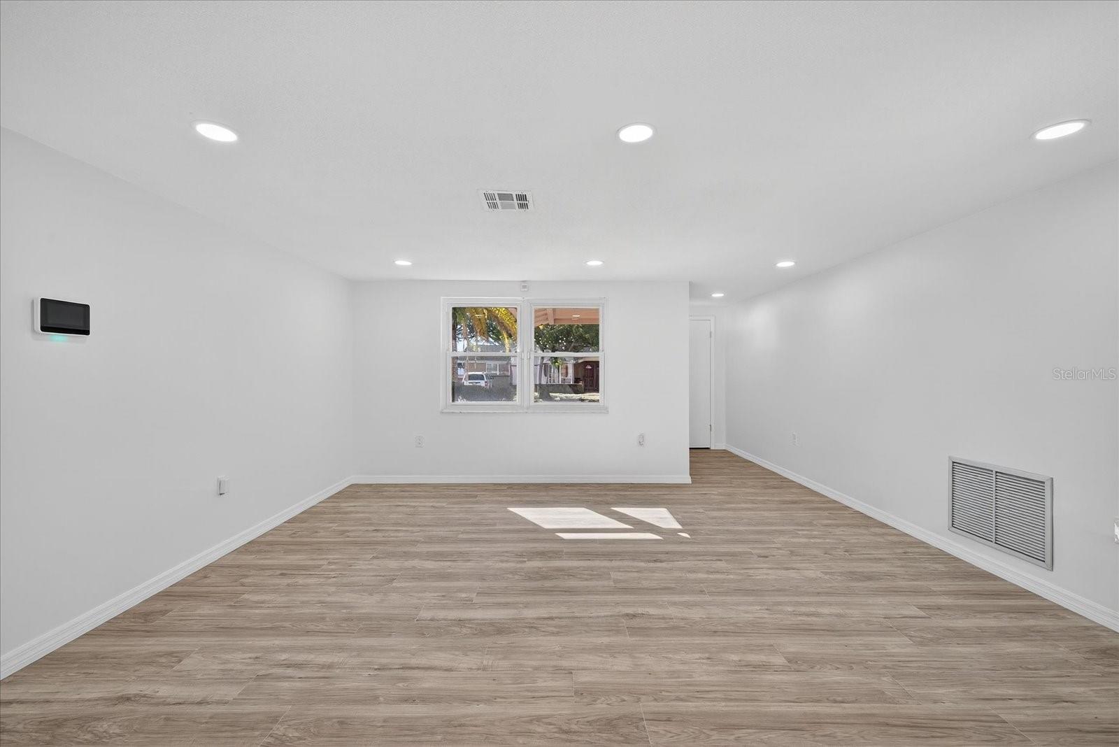 SAN CLEMENTE EAST - Residential