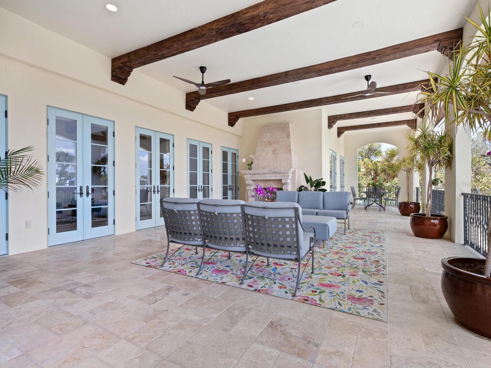 COCOANUT BAYOU - Residential