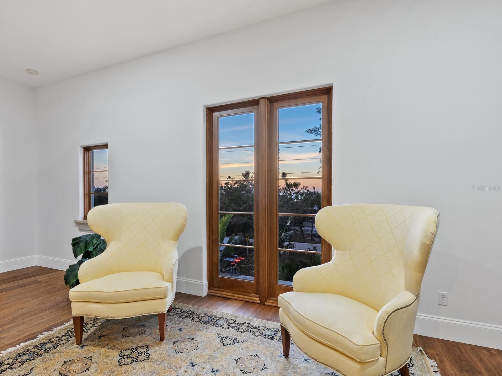 COCOANUT BAYOU - Residential