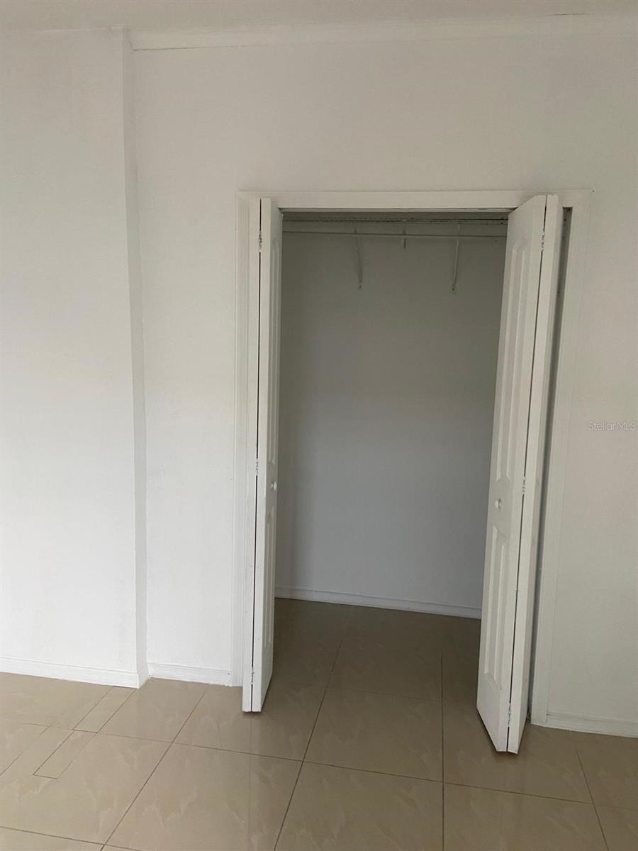 11 54 39 152.93 AC M/L NE1/4 OF SEC INCLUDING TR 2 - Residential