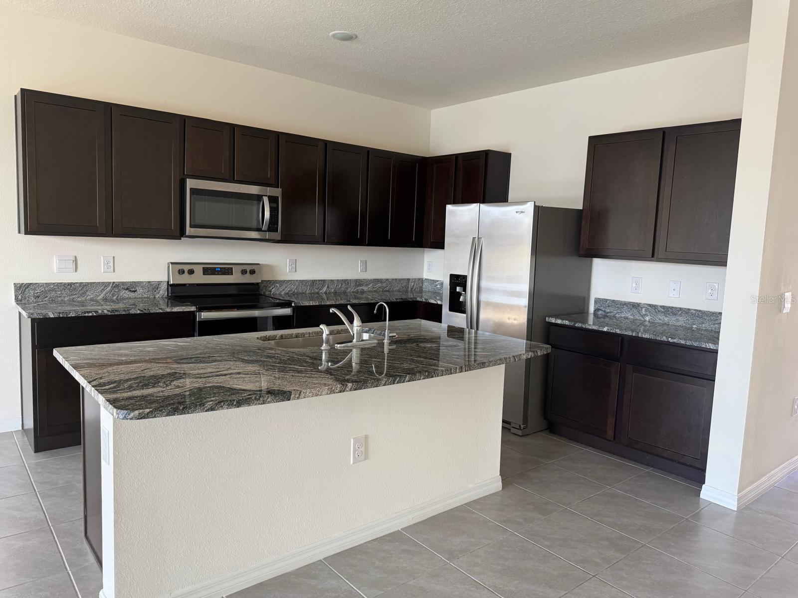 MEADOW RIDGE - Residential Lease