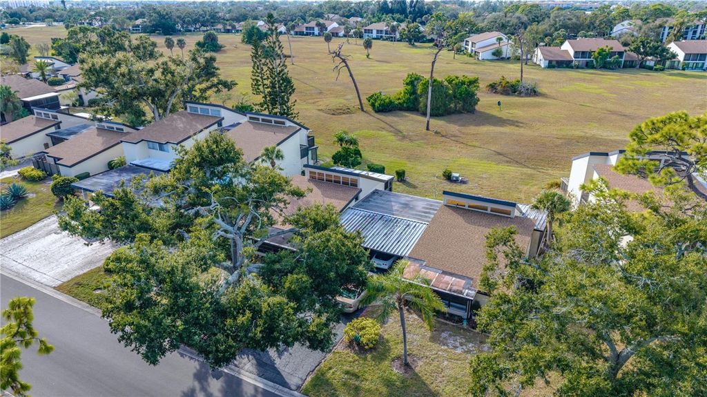 Photo of 728 White Pine Tree Road #85, Venice, FL 34285 (MLS # N6141436)