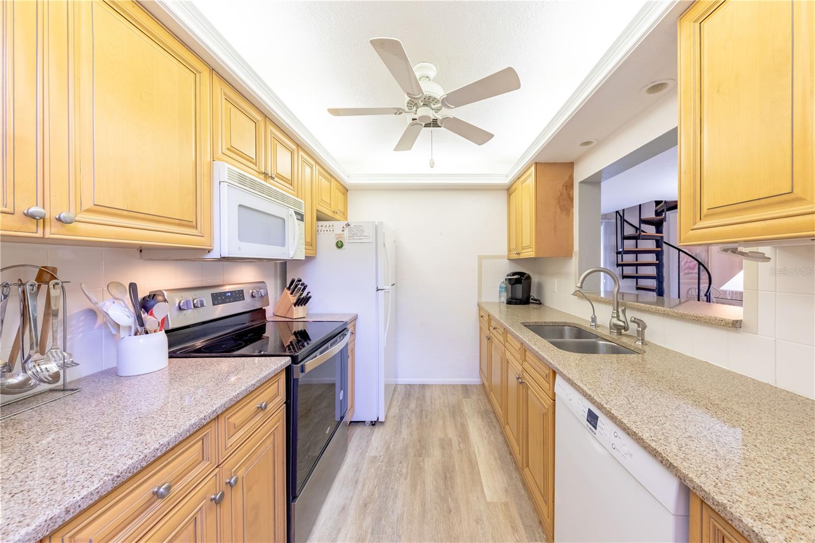 BIRD BAY VILLAGE/SEA GRAPE VILLAS - Residential