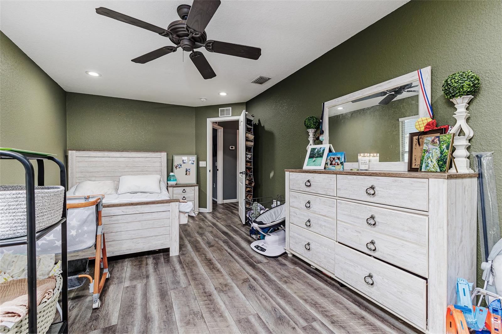 GRIFFINS GREEN - Residential