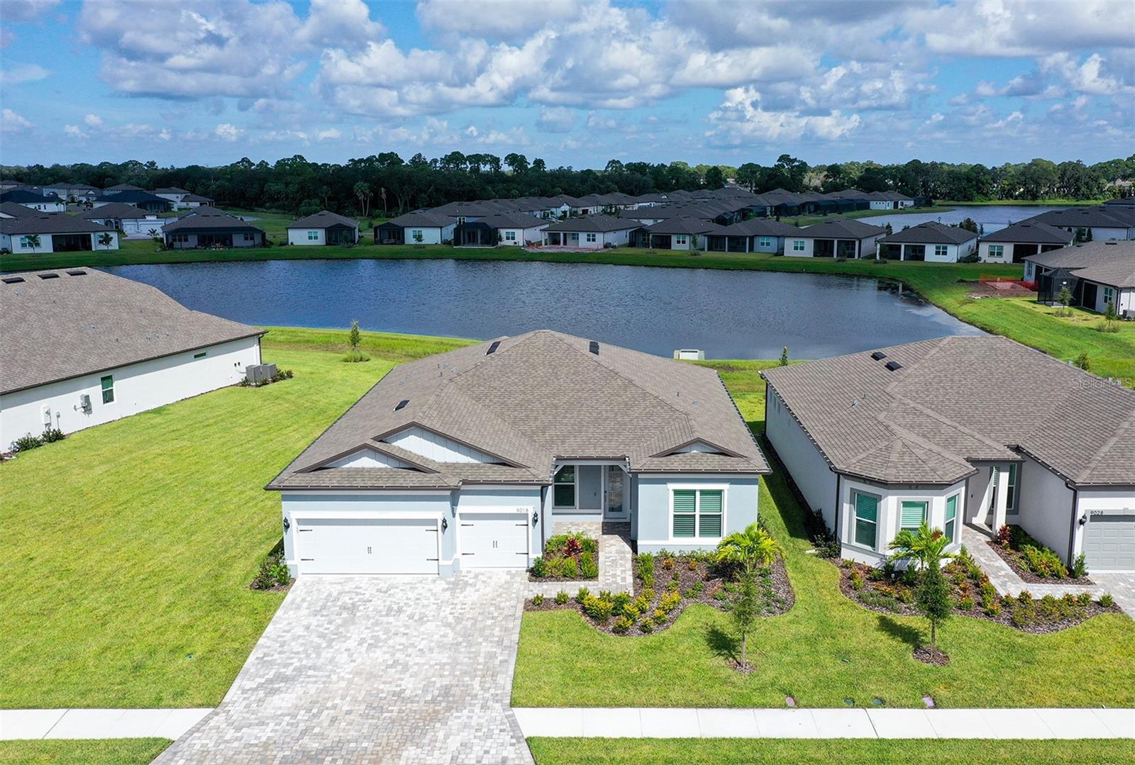 9018 SUNRAY COVE