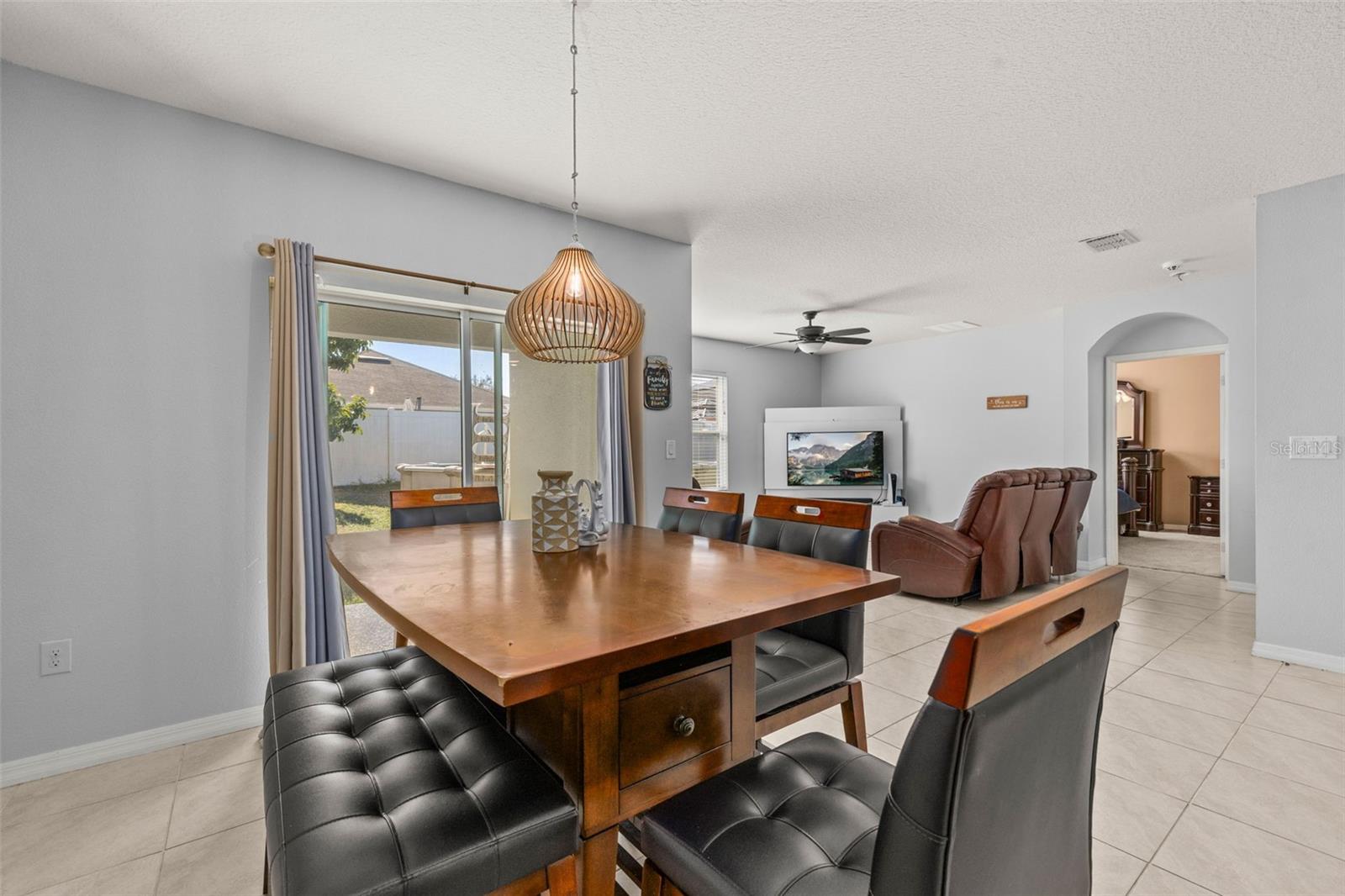 CANOPY WALK PH 2 - Residential