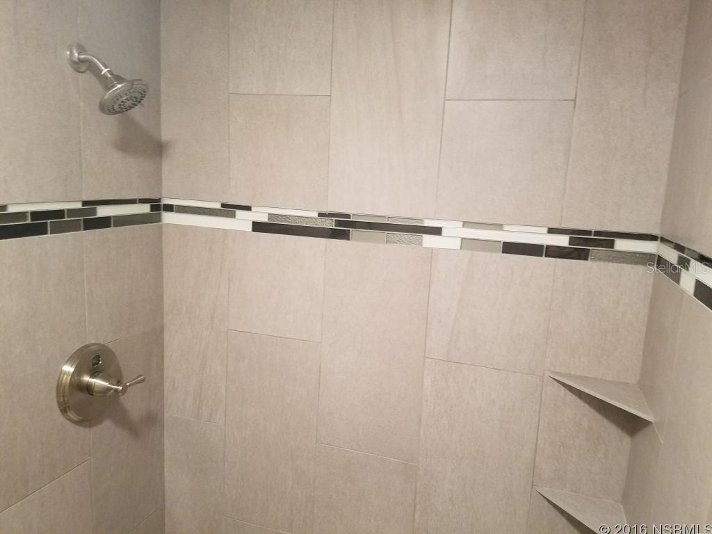 Florida Shores 01 - Residential