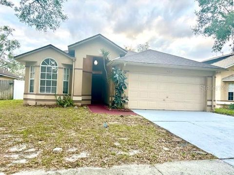 A home in APOPKA