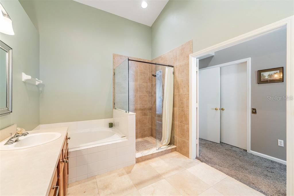 SOUTH POINTE PH 10 & 11 - Residential Lease