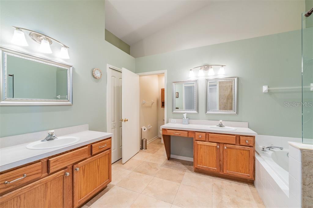 SOUTH POINTE PH 10 & 11 - Residential Lease