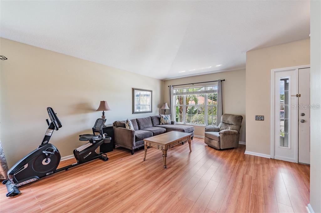 SOUTH POINTE PH 10 & 11 - Residential Lease