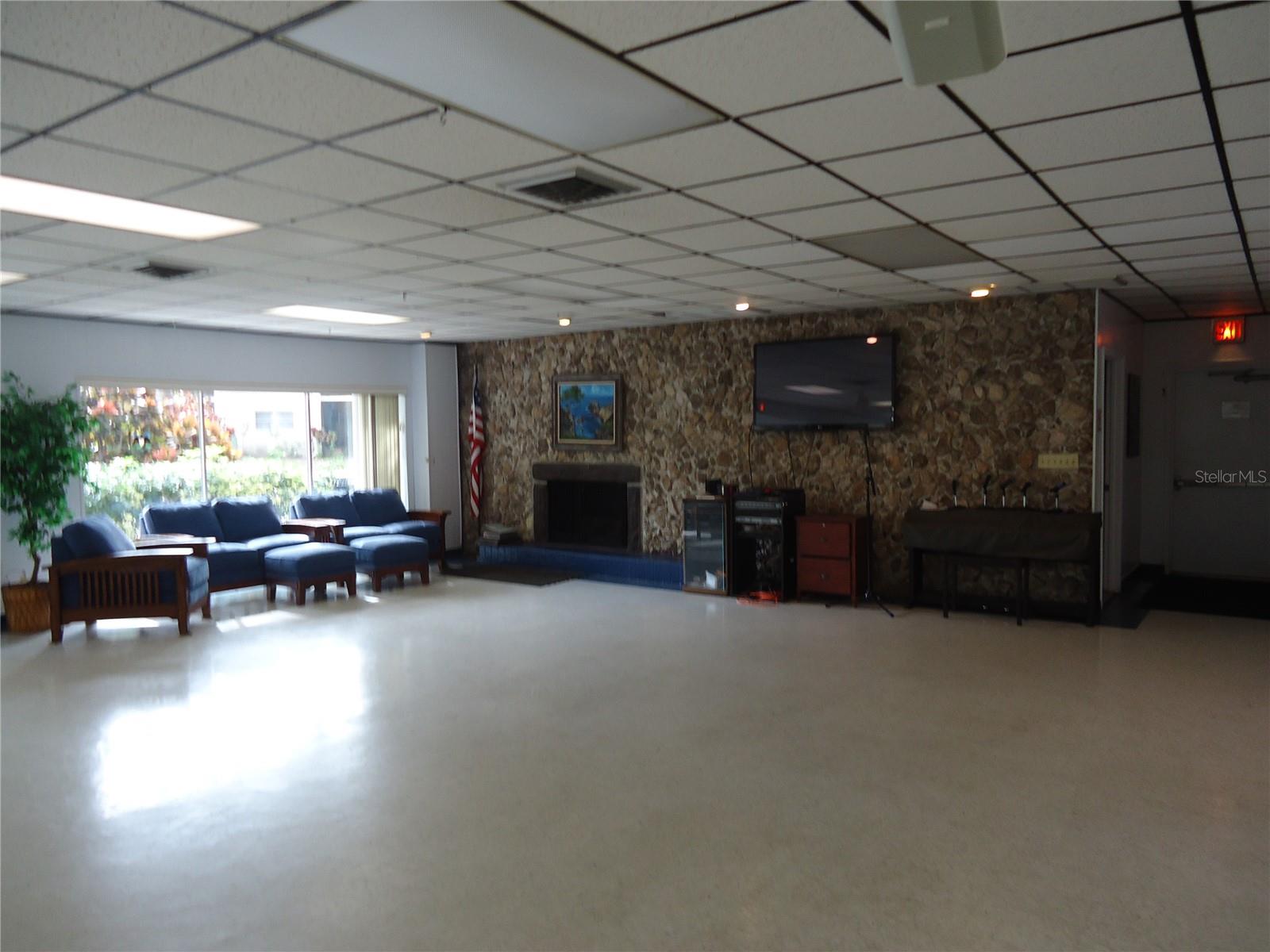 PATRICIAN OAKS - Residential