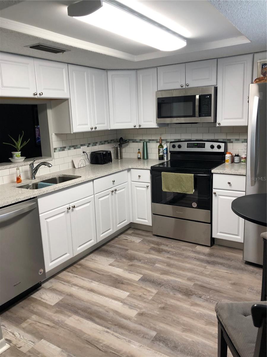 PATRICIAN OAKS - Residential