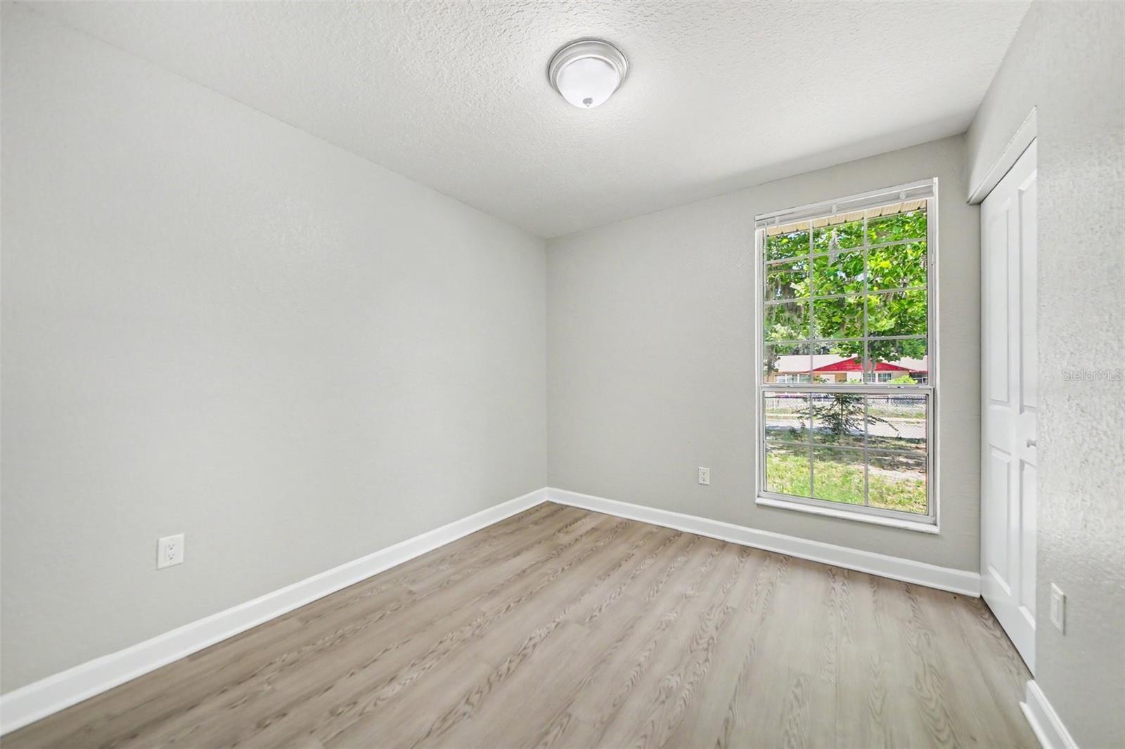 LEESBURG OAKHILL PARK - Residential