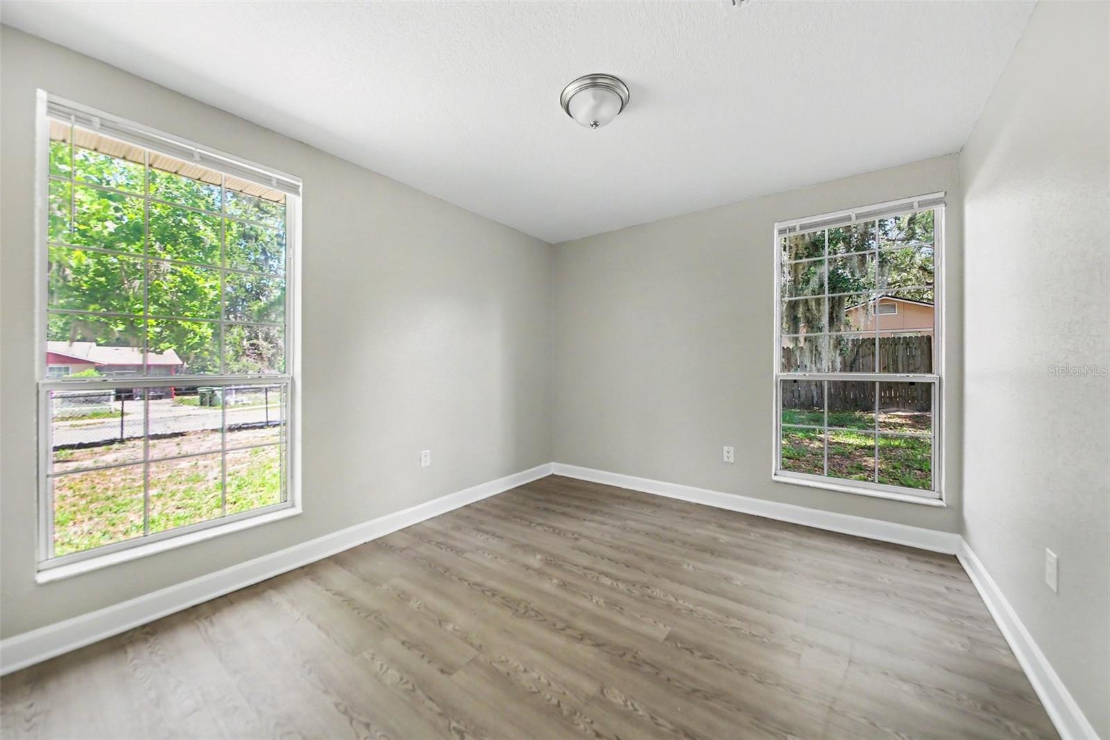 LEESBURG OAKHILL PARK - Residential