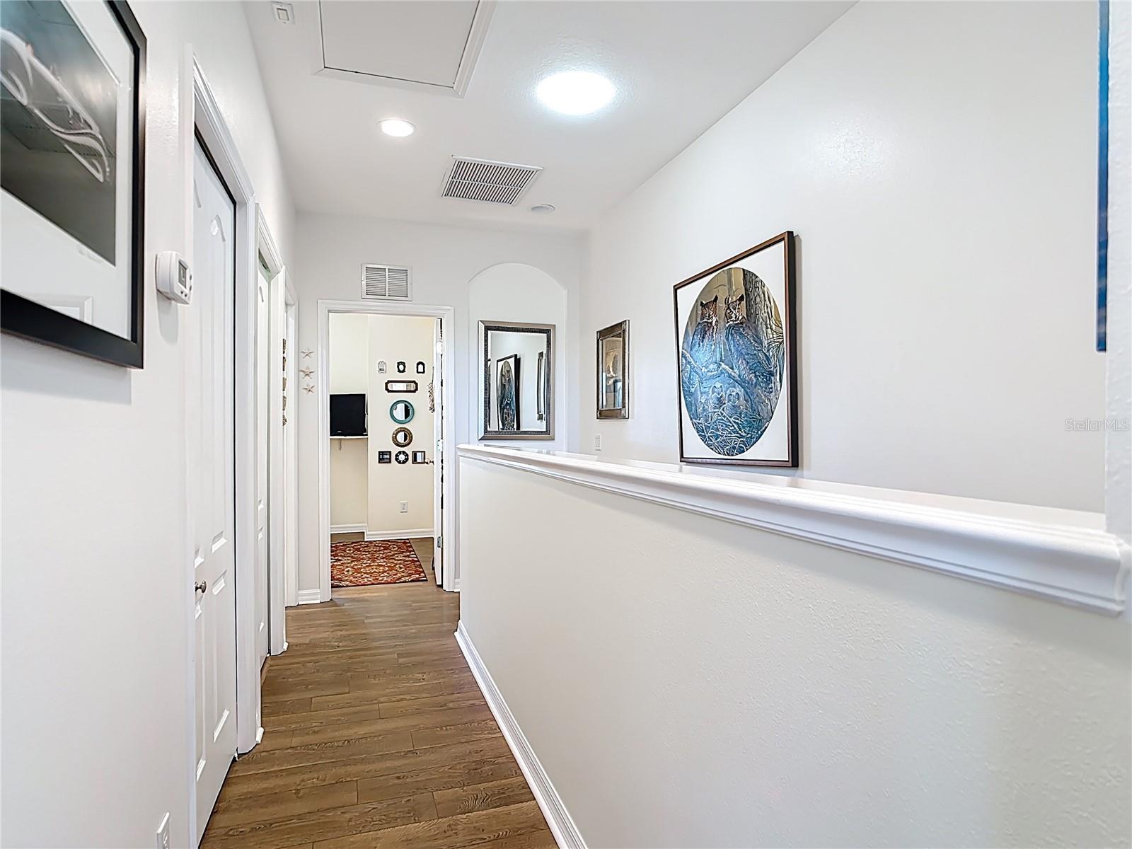 TOWNS AT LAKESIDE - Residential