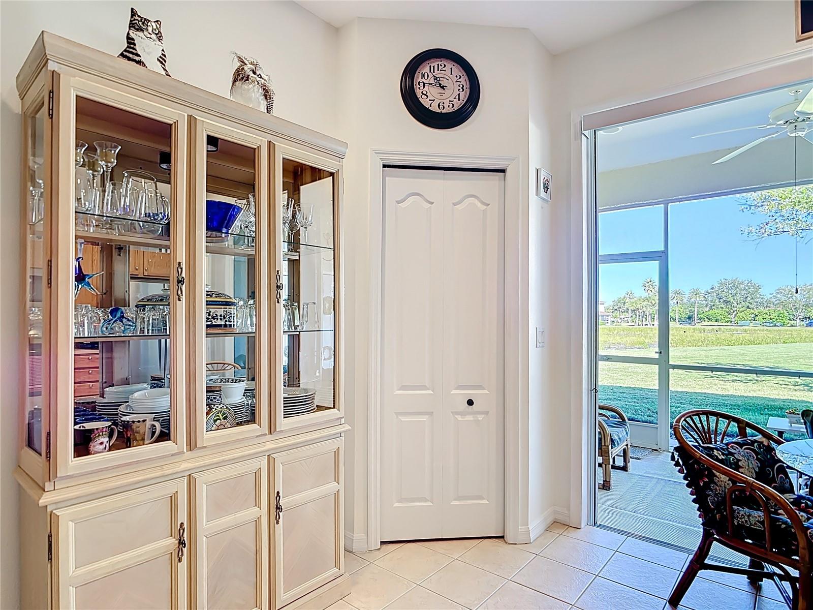 TOWNS AT LAKESIDE - Residential