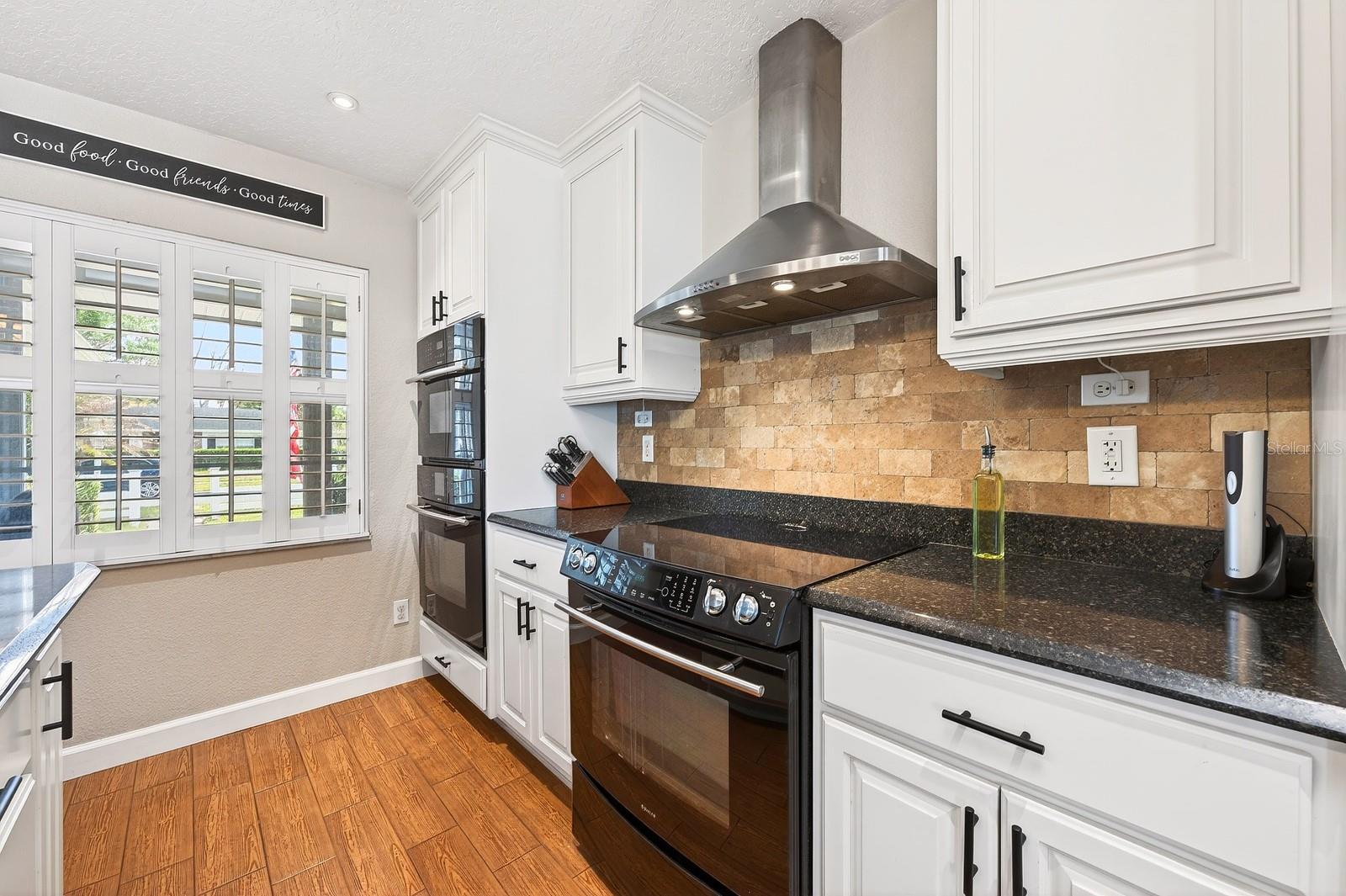 DOVER ESTATES - Residential