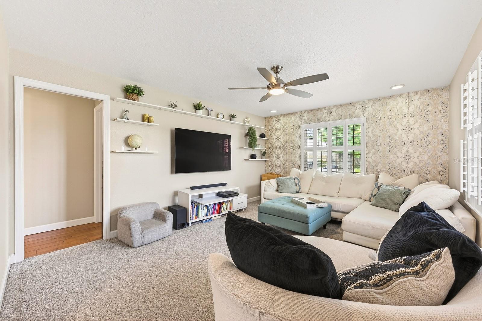 DOVER ESTATES - Residential