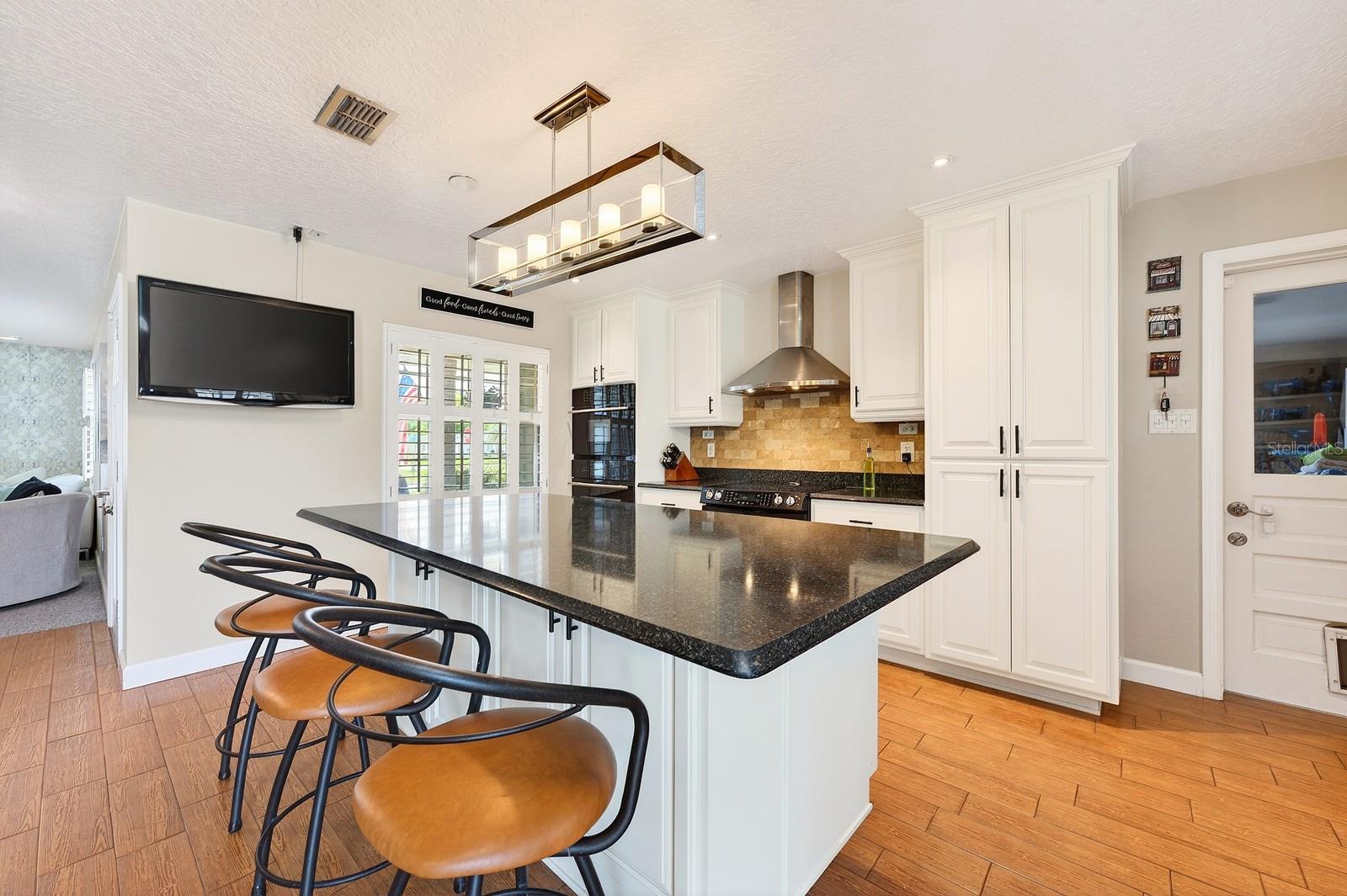 DOVER ESTATES - Residential