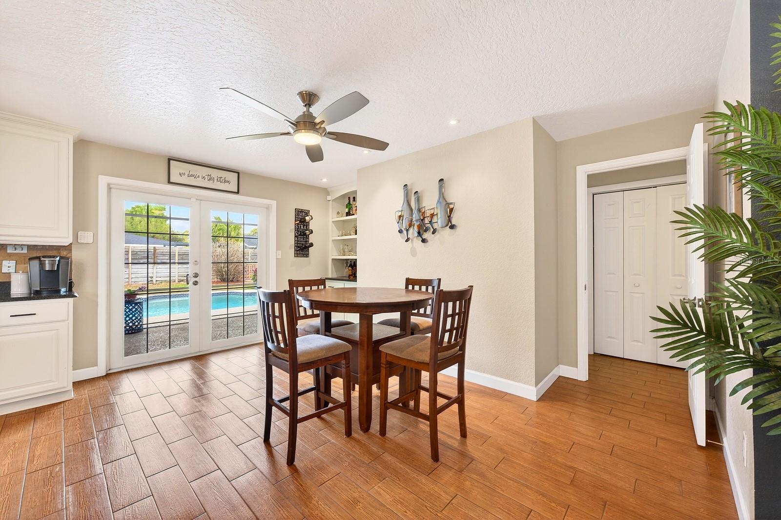 DOVER ESTATES - Residential