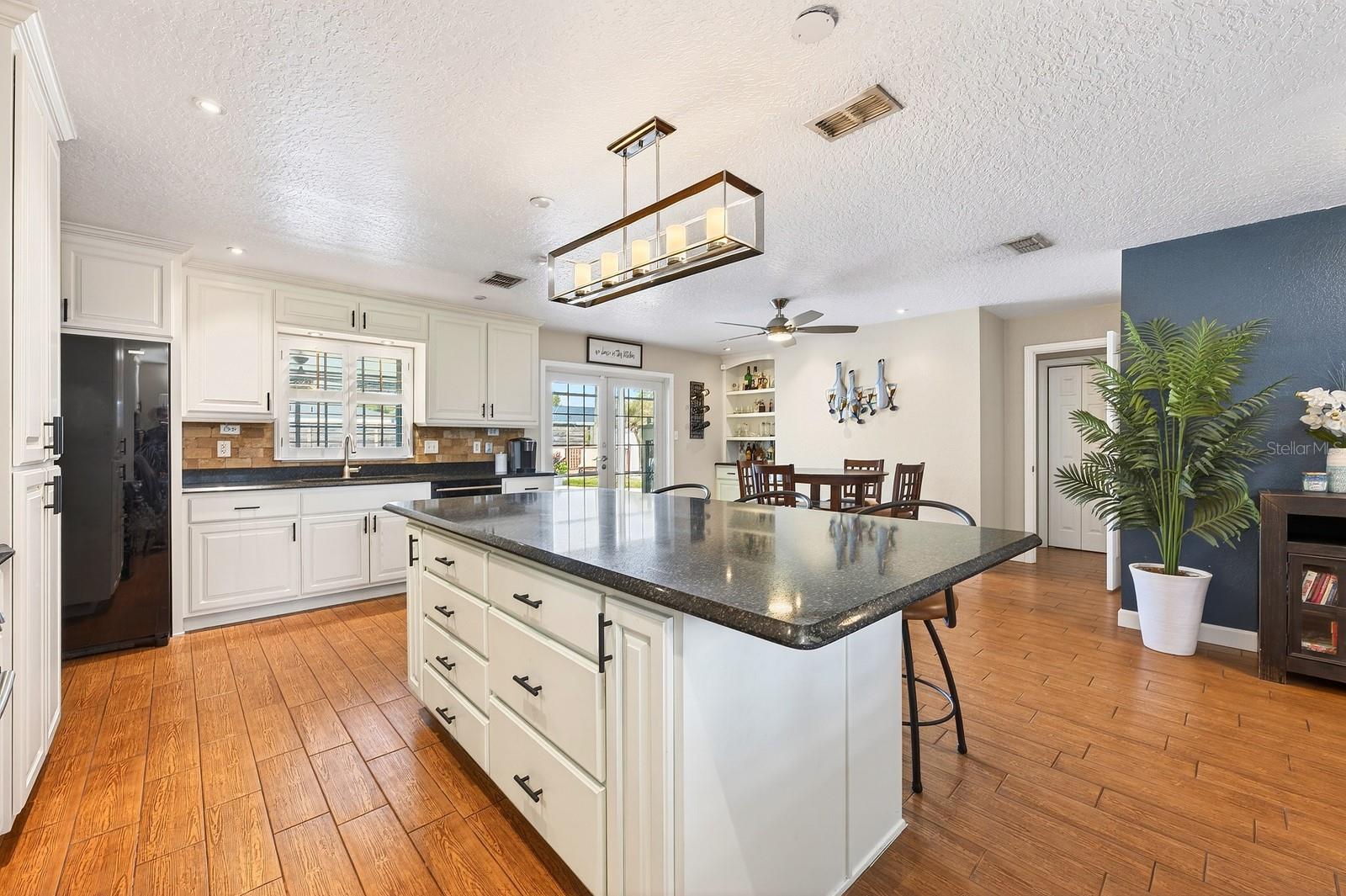 DOVER ESTATES - Residential