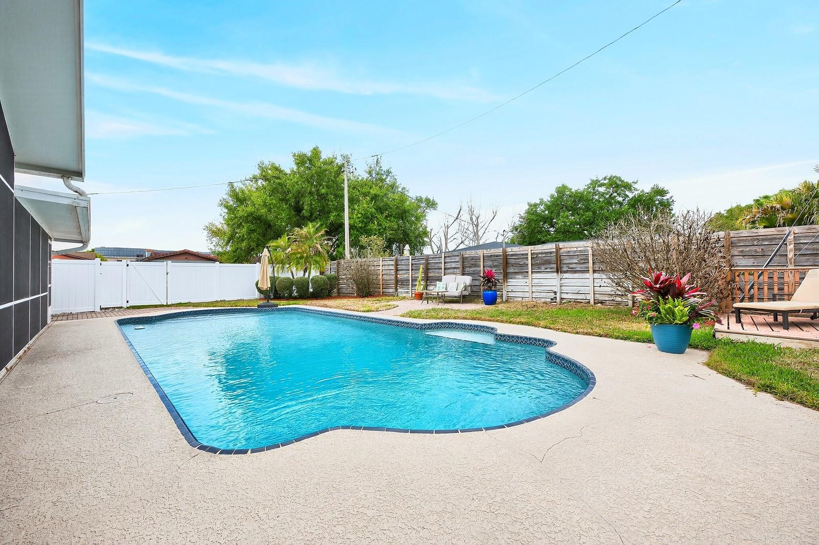 DOVER ESTATES - Residential