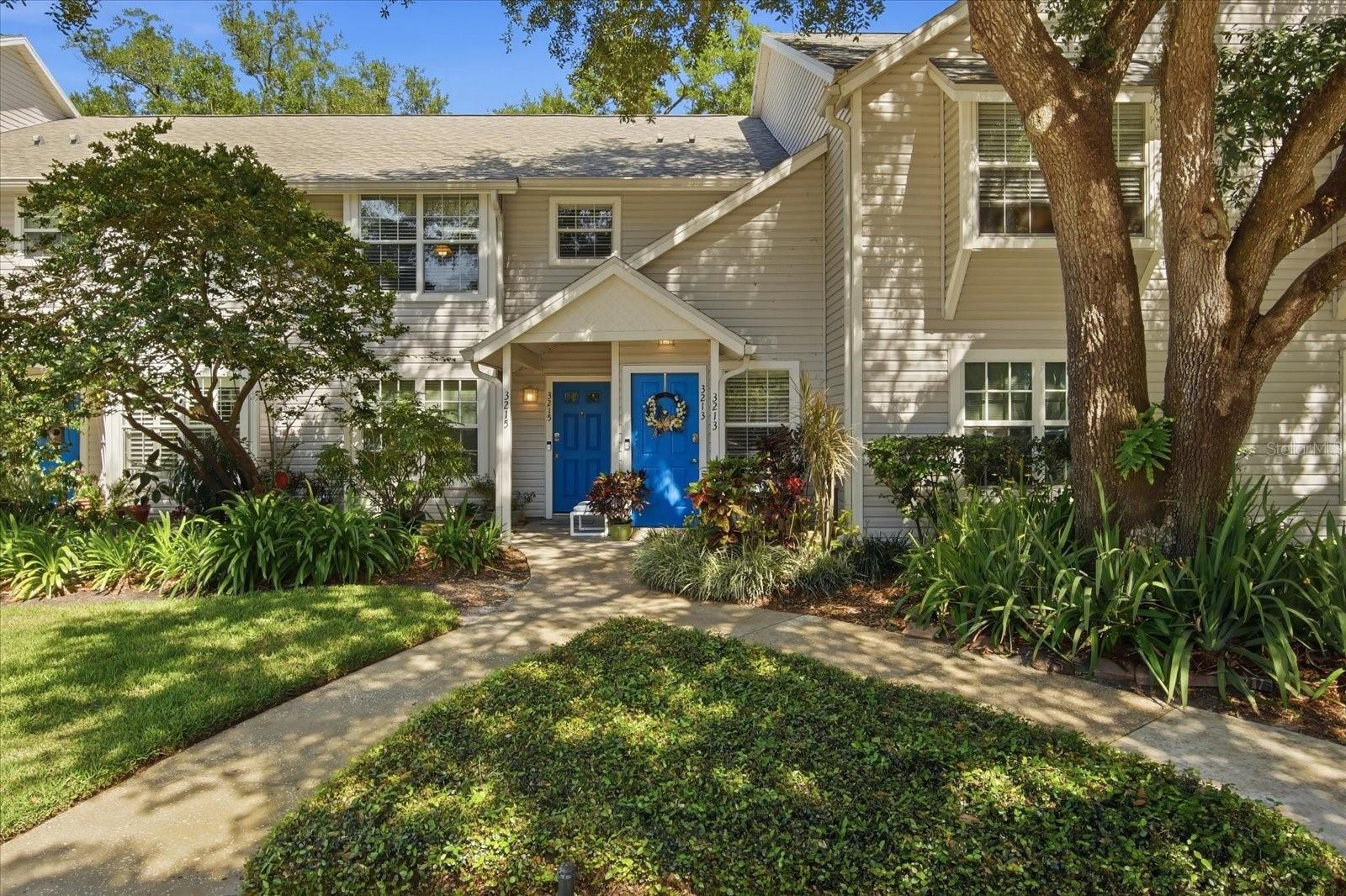 3213 VALLEY OAKS DRIVE